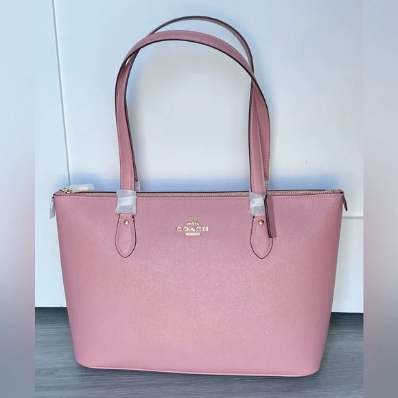COACH ピンク フラワー装飾 バッグ COACH - 新品 コーチ COACH ショルダーバッグ ミニ キャリー